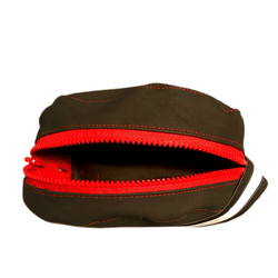 PlasQMasQ Flight Pouch