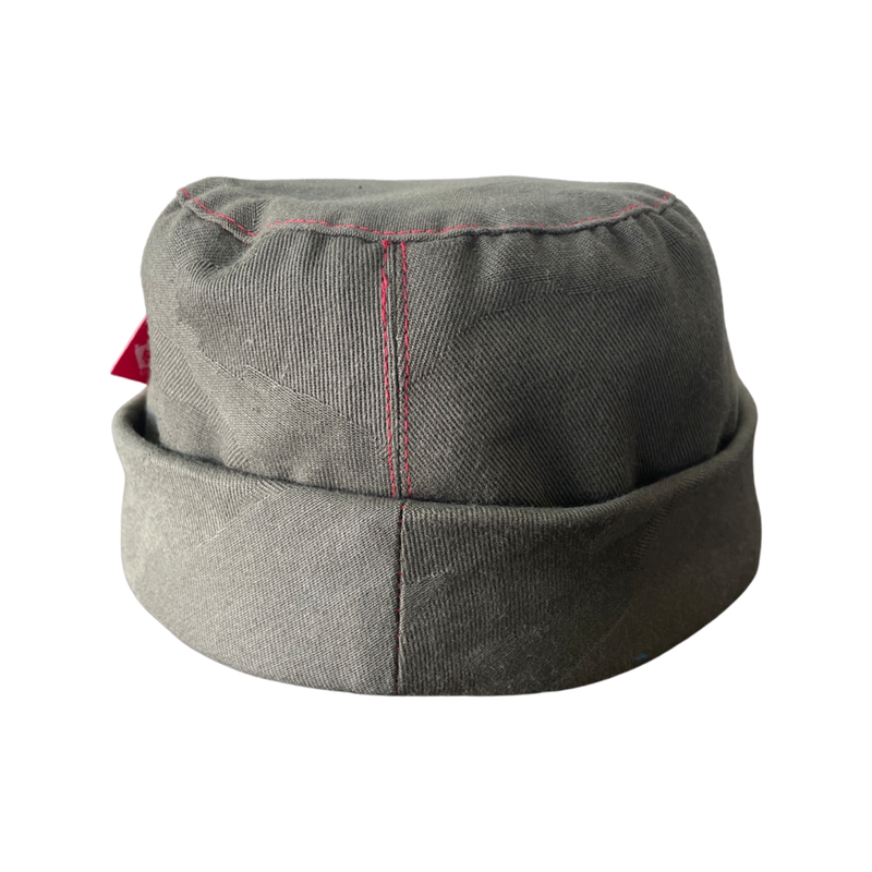 Crewdora [Olivia Mary]