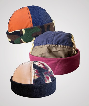 Caps